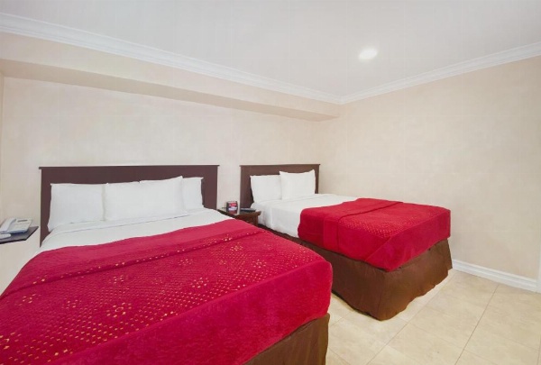 Nite Inn at Universal City - Walking Distance to Universal Studios Hollywood image 59